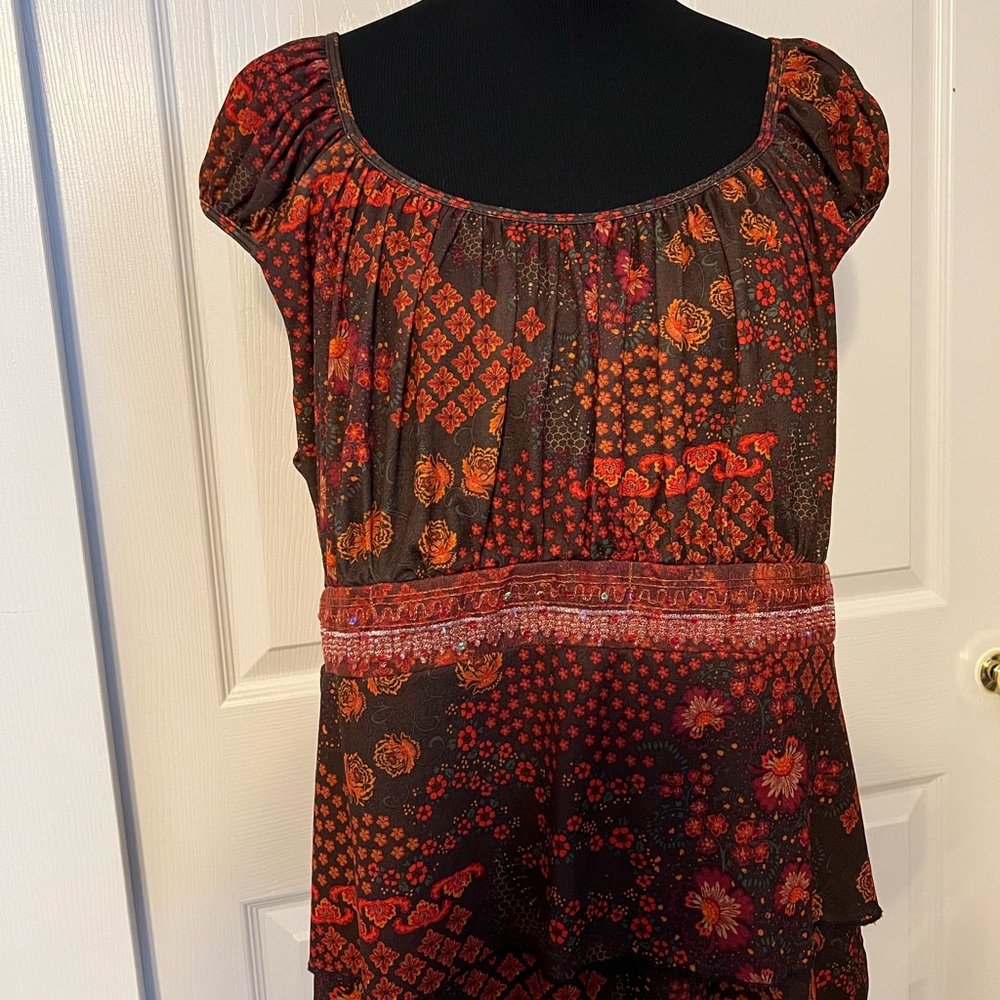 Cute sleeveless top
